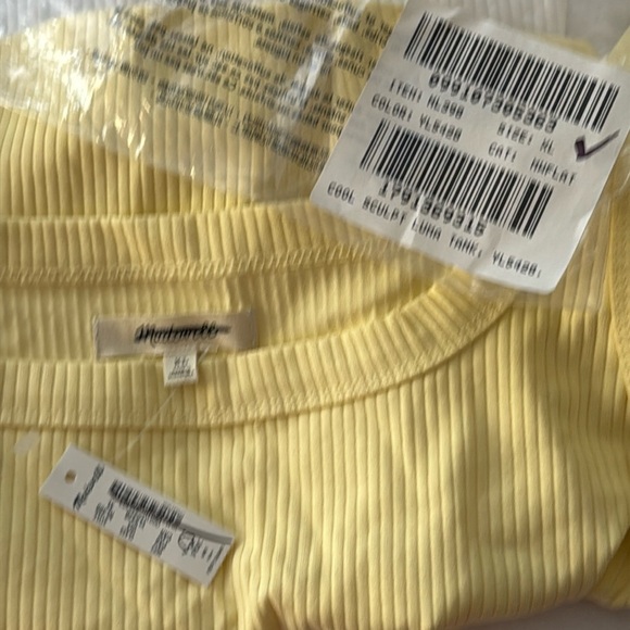 Madewell The Tailored Crop Tank in Sleekhold in Candlelight (yellow) Size XL NWT - Picture 6 of 7